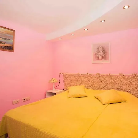 Apartman Oasis Fanabe I