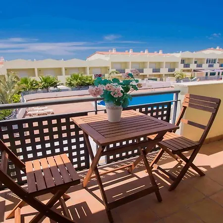Oasis Fanabe I Apartment *